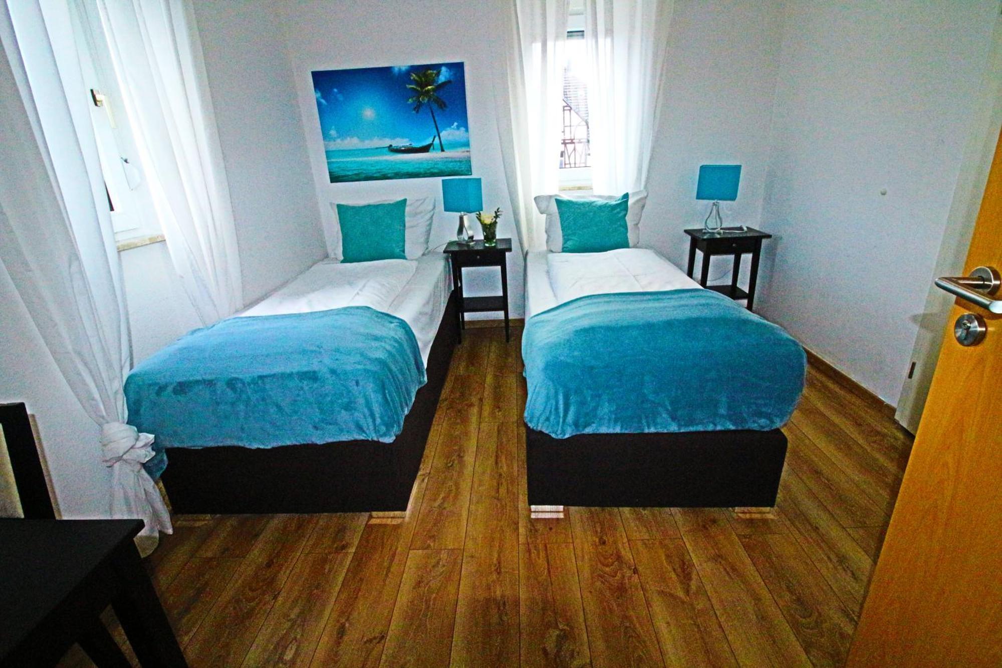 Apart Hotel Paradies 巴特萨尔奇利夫 外观 照片